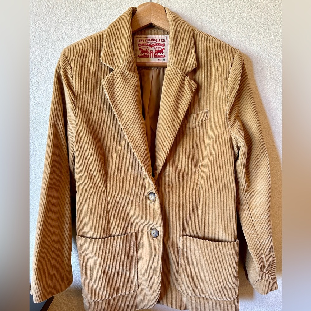 Levi’s Corduroy Blazer